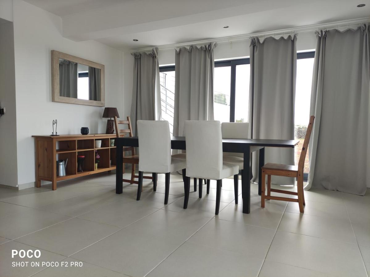הוילה Praia da Vitória Casa Milhafre מראה חיצוני תמונה