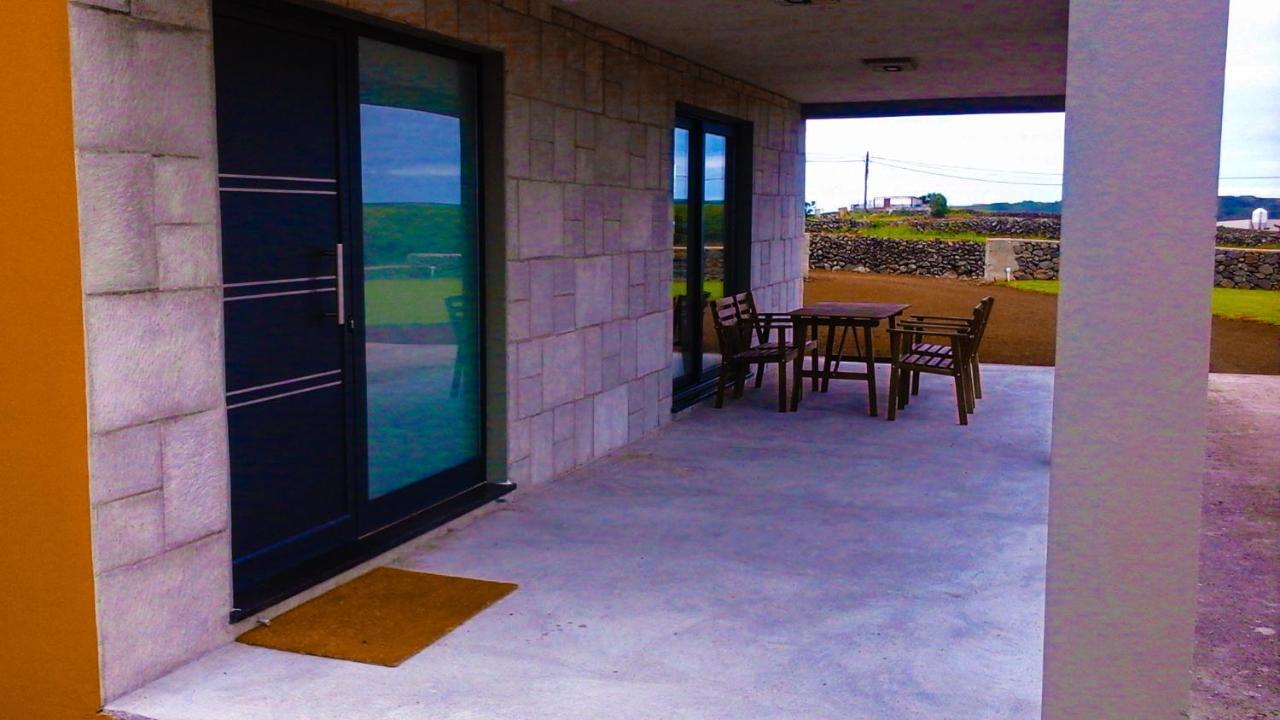 הוילה Praia da Vitória Casa Milhafre מראה חיצוני תמונה
